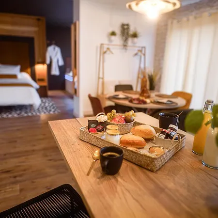 Villa * L’eden * Maison Romantique Avec Balnéo Et Sauna Treize-Vents