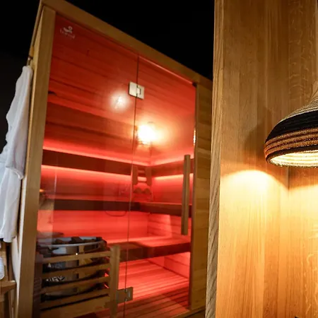 Villa * L’eden * Maison Romantique Avec Balnéo Et Sauna *