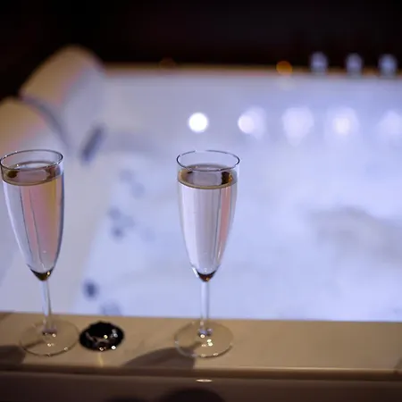 * L’eden * Maison Romantique Avec Balnéo Et Sauna