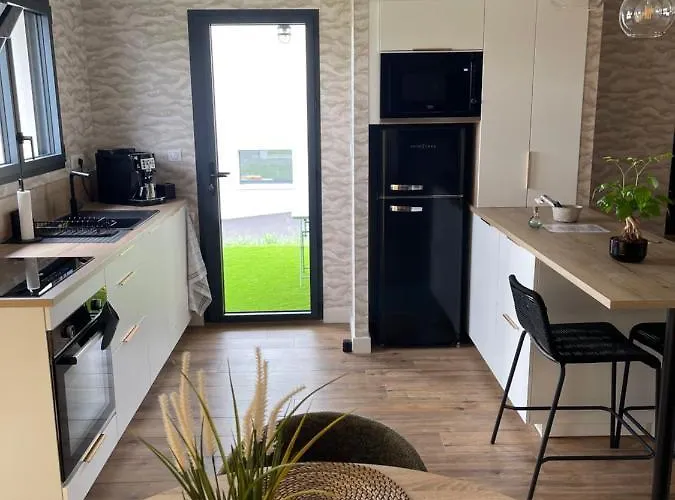 * L’eden * Maison Romantique Avec Balnéo Et Sauna Villa