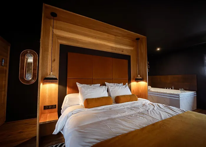 Villa * L’eden * Maison Romantique Avec Balnéo Et Sauna